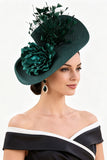Chapéu Fascinator de Flor em Tecido Sinamay Verde Escuro com Pena