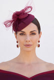 Chapéu fascinator com base de feltro Borgonha 3D flor de rosa crinolina Crinolina Loops Fascinator Hat com penas
