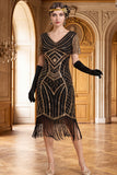 Vestido preto dos anos 1920 com decote em V, mangas curtas, lantejoulas,