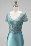 Vestido de baile comprido, sereia de cetim com decote em V, decote em V com bordado e mangas curtas