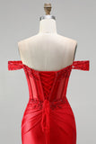 Espartilho sereia vermelho ombro descoberto, cetim com lantejoulas, apliques, vestido comprido de baile com fenda