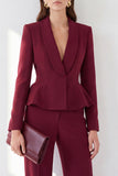 Fatos femininos Peplum de 2 peças Peplum de 2 peças em xale bordô com lapela