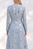 Vestido de trabalho midi azul de decote redondo e decote redondo