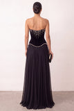 Veludo preto A-Line Strapless Plissado Pérolas de Chiffon Vestido Formal Longo com Fenda