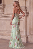 Vestido de baile longo com lantejoulas florais de sereia e renda nas costas