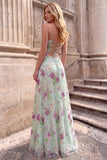 Vestido de baile de finalistas com alças finas verde claro com lantejoulas florais em linha A