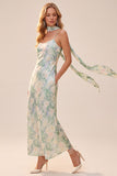 Vestido de convidado de casamento com alças finas estampadas em verde claro e bolsos