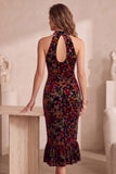 Vestido de veludo midi sereia de gola alta bordô com folhos