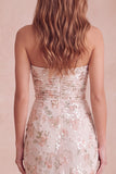Vestido de cocktail Midi sem alças com lantejoulas com bainha