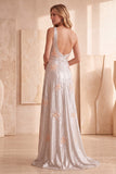 Vestido formal prateado, linha em A, um ombro comprido, com aplicações