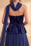 Vestido formal comprido de veludo azul escuro em veludo A-line estampado em chiffon