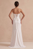 Vestido de noiva longo sem alças de cetim com capuz branco e capuz de bainha