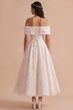 Vestido de Noiva Midi de renda de ombro caído em linha A branca