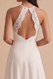 Vestido de noiva comprido em renda de chiffon com corte branco em linha A