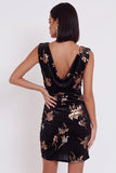 Vestido de cocktail curto com gola encapuzada, decote franzido e decote preto de veludo bodycon
