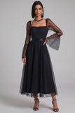 Vestido cocktail Midi de Tule com decote alargado preto com bolinhas A