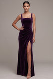 Vestido longo de veludo longo com decote quadrado, decote de ameixa e fenda