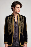 Blazer masculino de baile de finalistas com gola alta preto bordado dourado