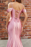 Vestido de baile de finalistas de cetim com ombros frios e ombros frios