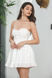 A-Line Sweetheart branco vestido curto de formatura