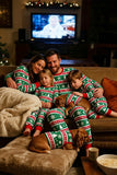 Conjuntos de pijama familiar de decote redondo verde vermelho Fair Isle