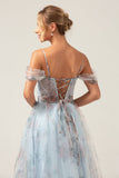 Ombro frio A-Line azul estampado vestido de baile de espartilho longo com fenda