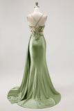 Vestido de Baile Longo com Alças Finas e Apliques em Champanhe