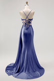 Vestido de Baile Longo com Alças Finas e Apliques em Champanhe