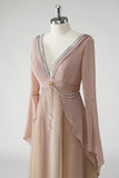Blush Uma Linha V Pescoço Chiffon Mangas Longas Mãe do Vestido da Noiva com Missangas