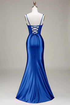 Vestido de baile sereia com alças finas azul royal e fenda