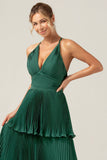 A-Line Tiered Chiffon Verde Escuro Vestido de Dama de Honra Longo com Pregado