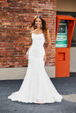 Vestido de noiva longo de renda de sereia branca