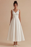 Vestido de Noivado Maxi branco em V-Line, com renda