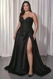 Vestido de Baile Longo Preto Sem Alças Linha-A Apliques e Fenda