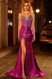 Vestido de Baile Longo Alças Finas Douradas Brilhantes Bordado com Miçangas