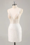 Vestido Curto de Cocktail Branco Brilhante com Alças Finas e Lantejoulas