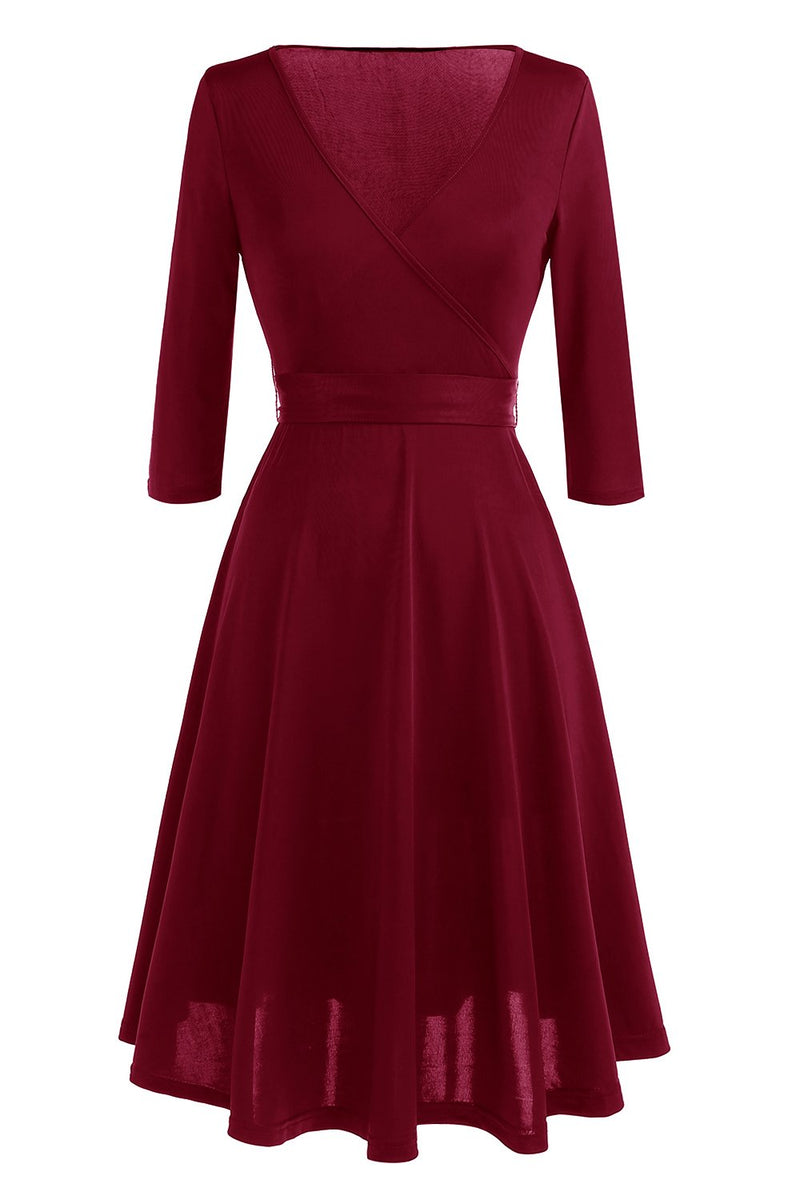 Carregar imagem no visualizador da galeria, Vestido preto vintage de 1950 com faixa