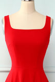 Vestido de gola quadrada vermelha