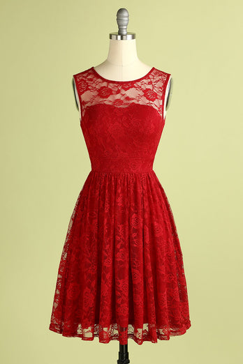 Vestido de renda curto vermelho