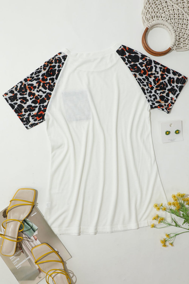 Carregar imagem no visualizador da galeria, T-shirt de impressão de leopardo de pescoço redondo