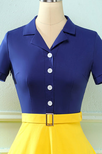 Vestido de balanço lapel neck 1950s com botão