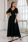 Vestido de baile sem costas de renda preta