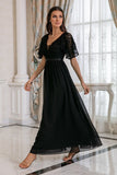Vestido de baile sem costas de renda preta