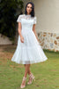 Carregar imagem no visualizador da galeria, Um vestido de festa de casamento de renda branca de linha branca