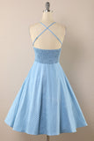 Vestido às bolinhas vintage dos anos 1950
