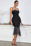 Vestido de festa de cocktail midi preto com ruffles