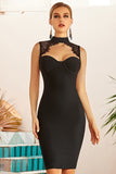Vestido de cocktail de halter de renda preta