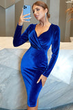 Vestido de veludo azul real mangas compridas