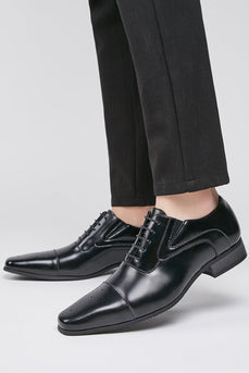 Sapatos formais de couro masculino de renda preta