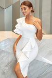 Vestido de Cocktail Branco Um Ombro Ajustado